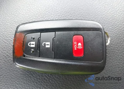 2023 Toyota Rav4 Hybrid Xle z USA, uszkodzony, nr VIN 4T3RWRFV9PU093099